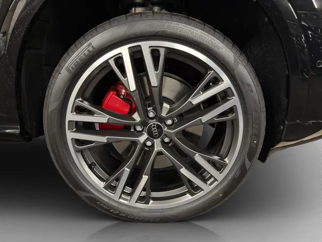 AUDI Q5 SUV e-hybrid quattro 270 kW