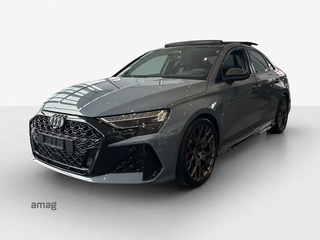 AUDI RS 3 LIM quattro S tronic