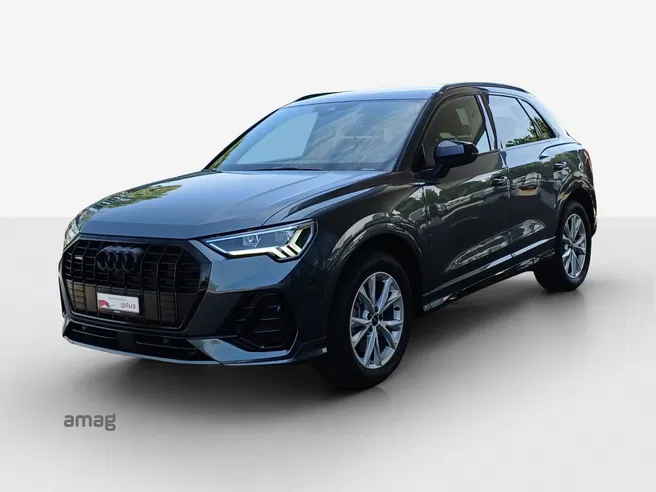 AUDI Q3 40 TFSI S line