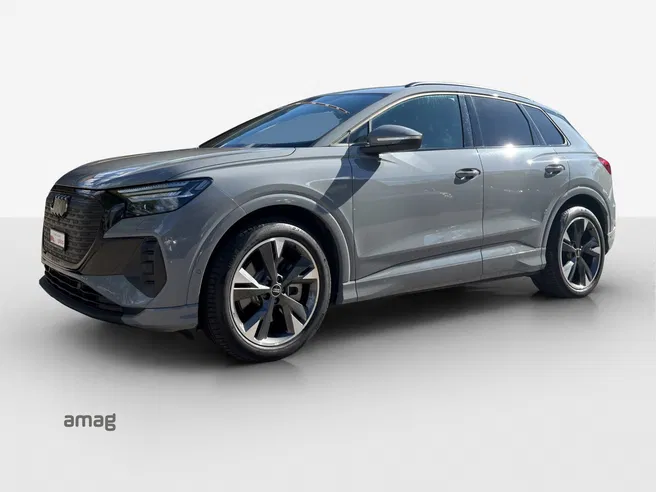 AUDI Q4 45 e-tron Attraction