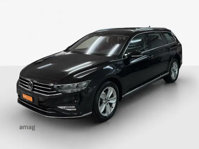 VW Passat Variant Elegance