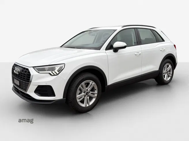 AUDI Q3 35 TFSI Attraction