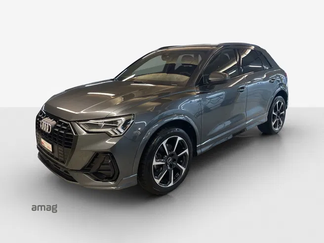 AUDI Q3 35 TFSI S line Attraction