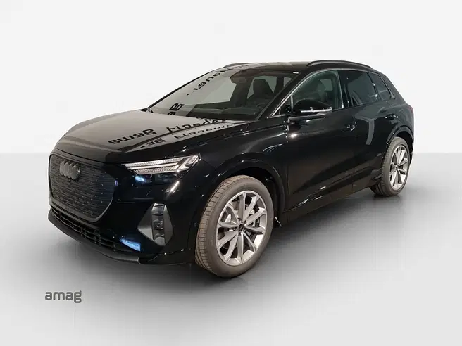 AUDI Q4 45 e-tron quattro Attraction