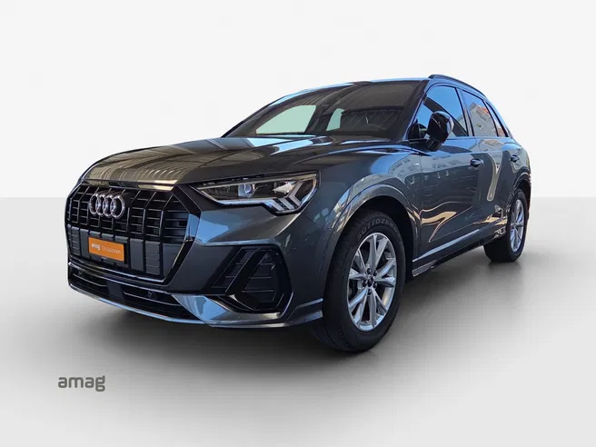 AUDI Q3 35 TFSI S line