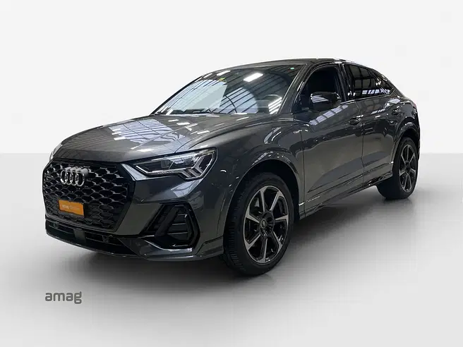 AUDI Q3 Sportback 40 TDI S line Attraction