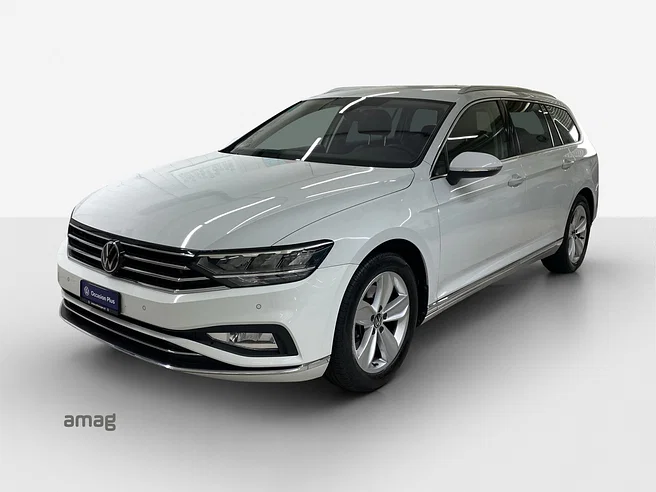 VW Passat Variant Elegance