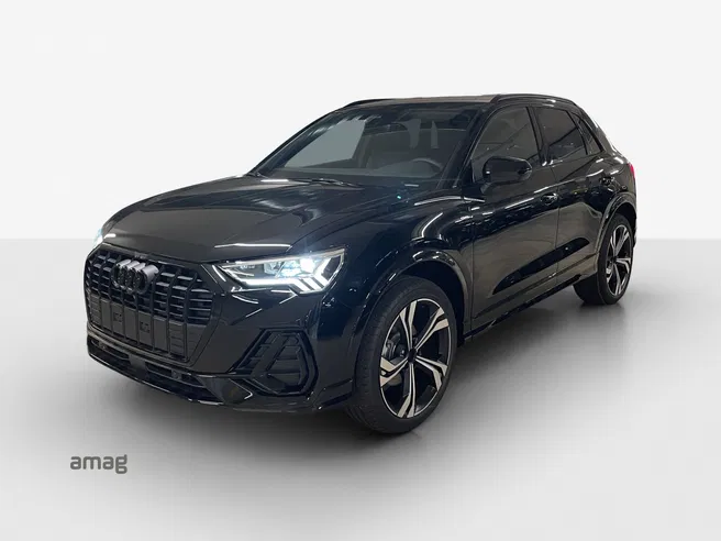 AUDI Q3 35 TFSI S line Attraction