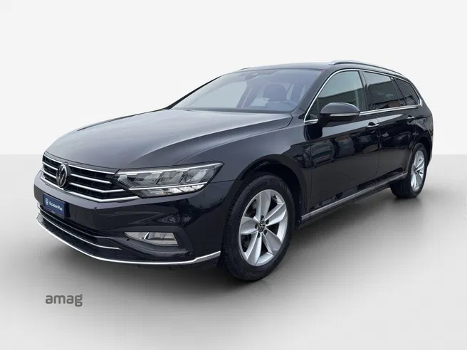 VW Passat Variant Elegance