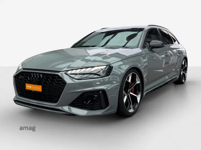 AUDI RS4 Avant quattro