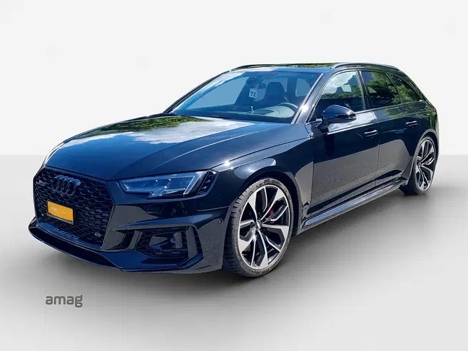 AUDI RS 4 Avant