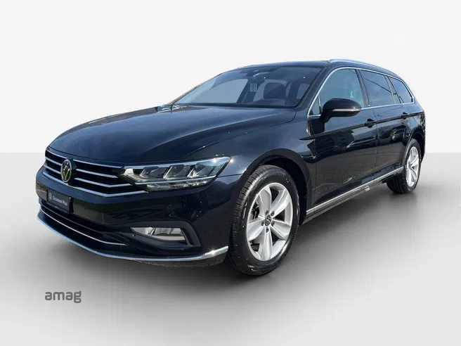 VW Passat Variant Elegance