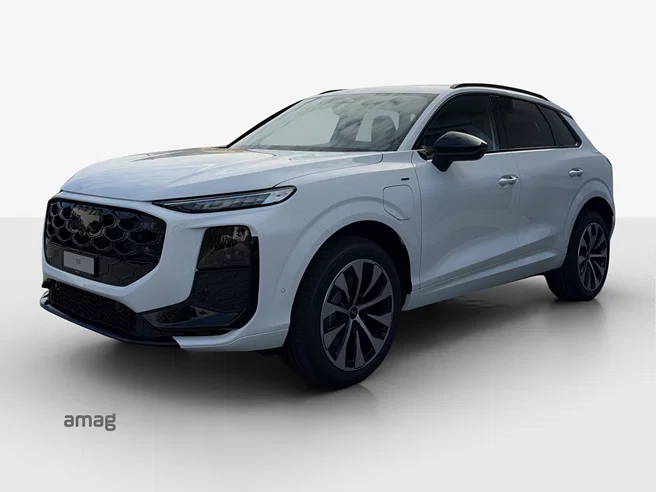 AUDI Q3 SUV e-hybrid 200 kW