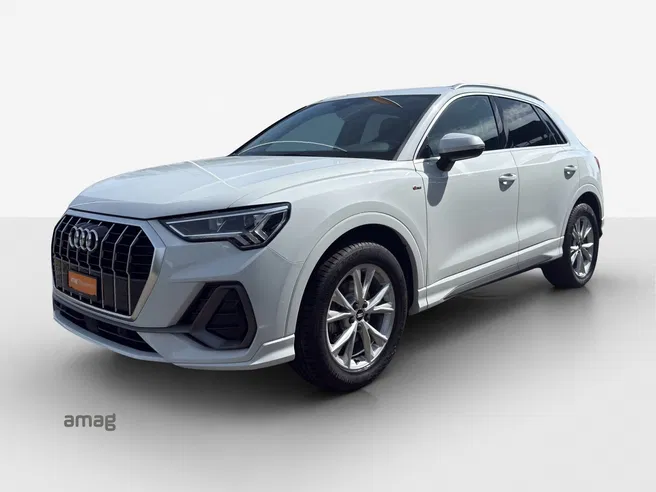AUDI Q3 35 TFSI S line Attraction