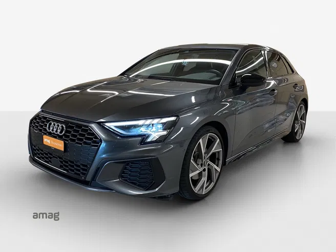 AUDI A3 Sportback 35 TFSI S line Attraction