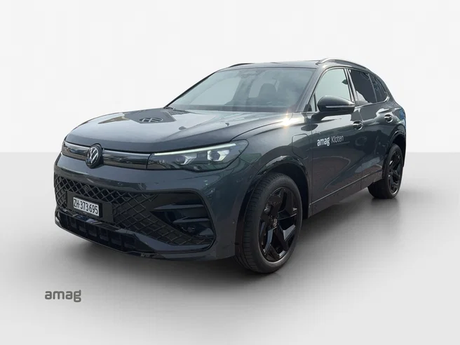 VW Tiguan R-Line