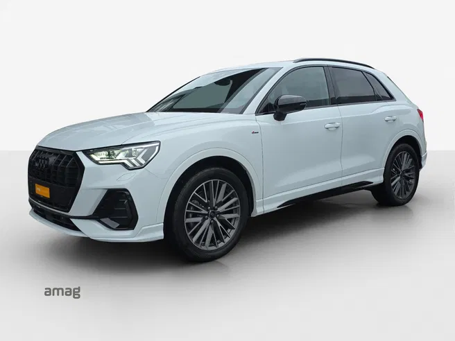 AUDI Q3 40 TFSI S line
