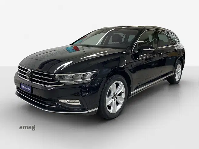 VW Passat Variant Elegance