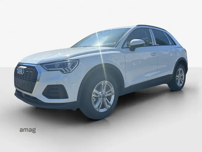 AUDI Q3 35 TFSI Attraction