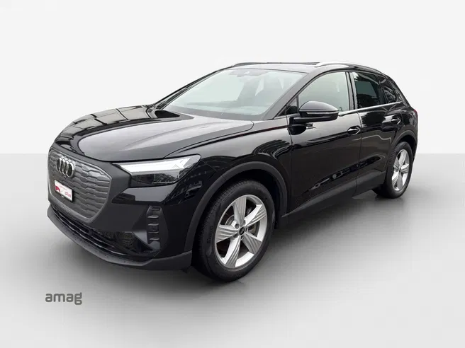 AUDI Q4 40 e-tron