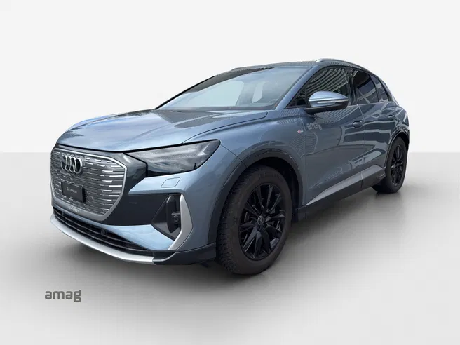 AUDI Q4 40 e-tron