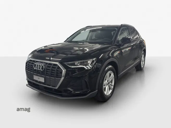 AUDI Q3 35 TFSI Attraction