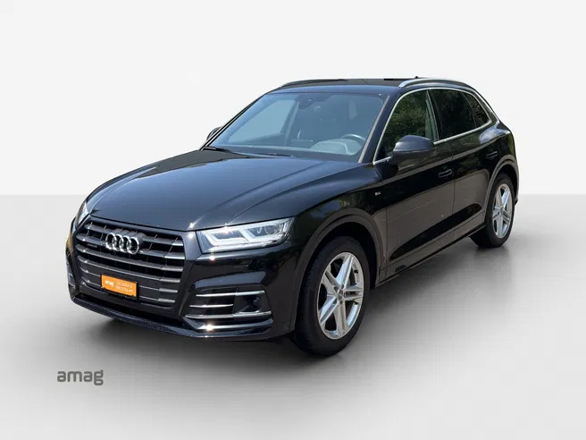 AUDI Q5 55 TFSI e sport