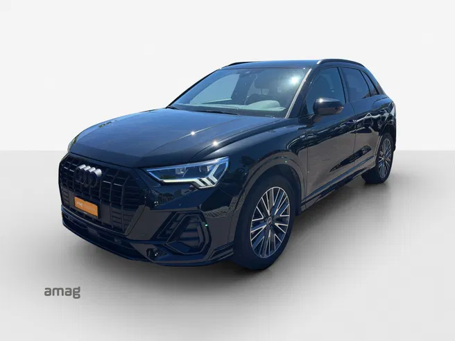 AUDI Q3 35 TFSI S line Attraction