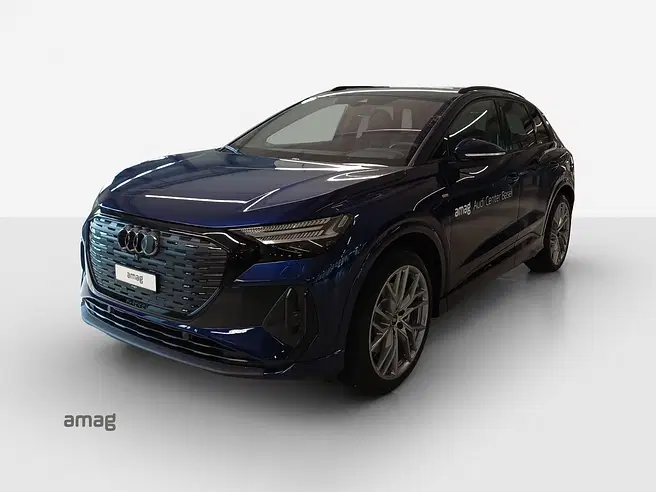 AUDI Q4 55 e-tron quattro