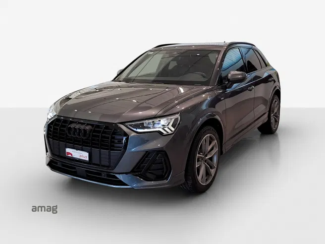 AUDI Q3 35 TFSI S line Attraction