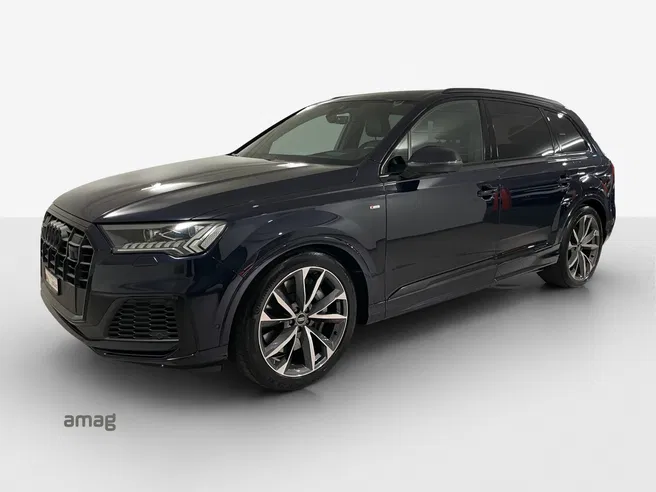 AUDI Q7 55 TFSI e S line