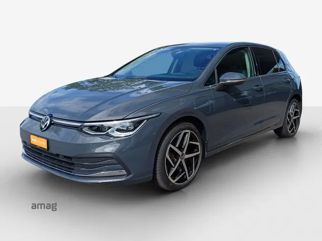 VW Golf Style PHEV