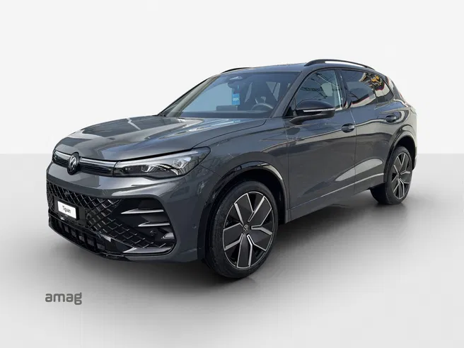 VW Tiguan R-Line