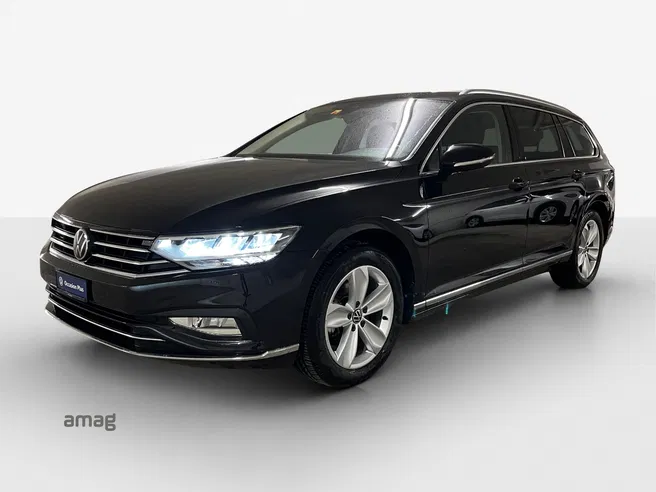 VW Passat Variant Elegance