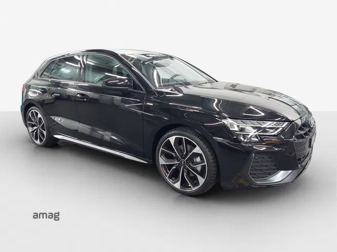 AUDI A3 Sportback TFSI 110 kW S line Attraction