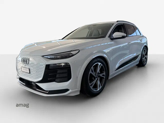 AUDI Q6 SUV e-tron quattro