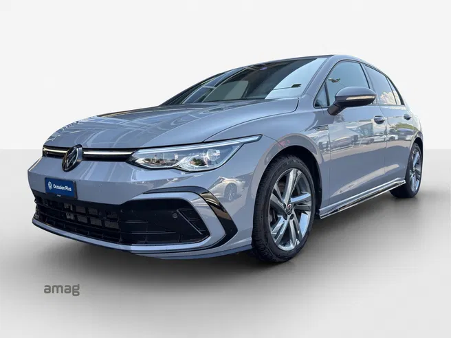 VW Golf R-Line