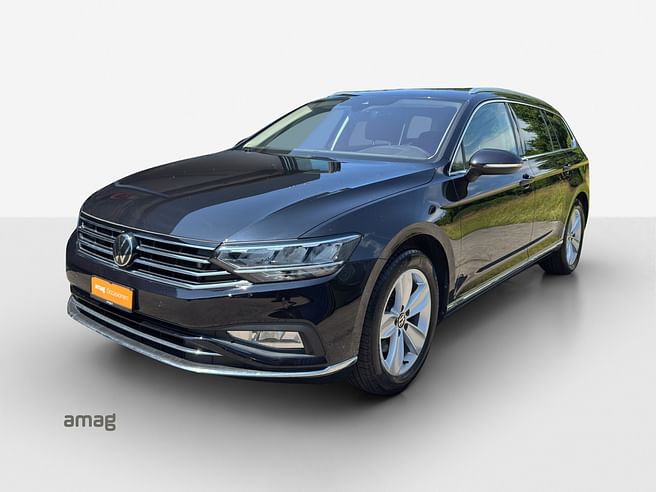 VW Passat Variant Elegance