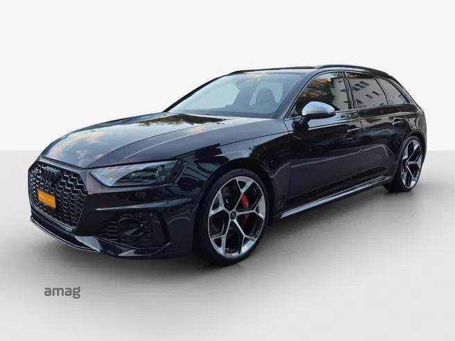 AUDI RS4 Avant quattro