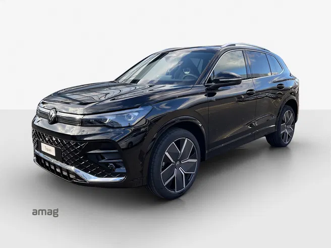 VW Tiguan R-Line