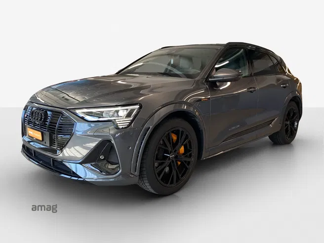AUDI e-tron S quattro