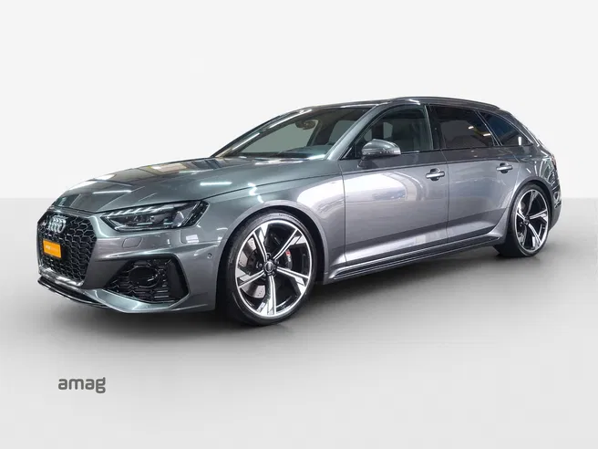 AUDI RS 4 Avant
