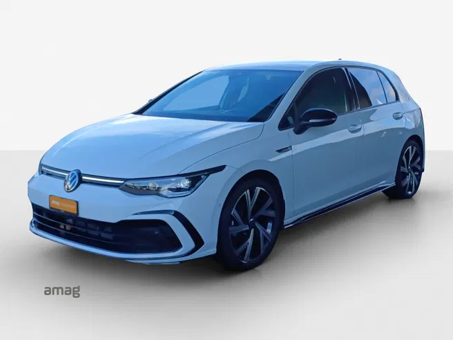 VW Golf R-Line