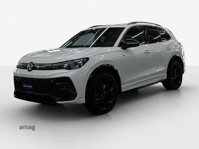 VW Tiguan R-Line