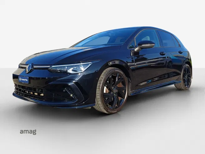 VW Golf R-Line