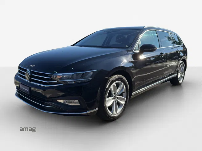 VW Passat Variant Elegance