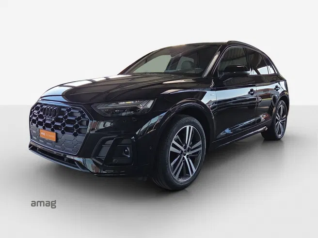 AUDI Q5 45 TFSI S line