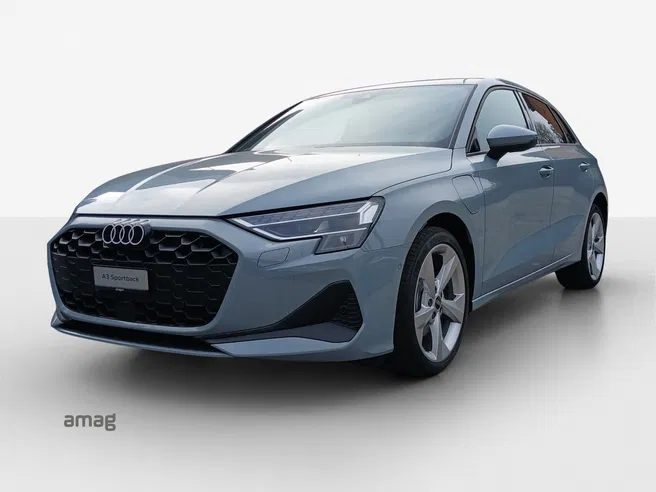 AUDI A3 Sportback 40 TFSI e Attraction