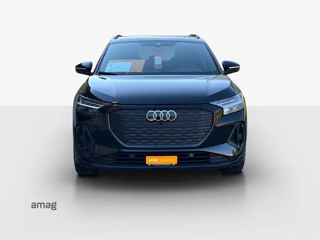 AUDI Q4 50 e-tron quattro