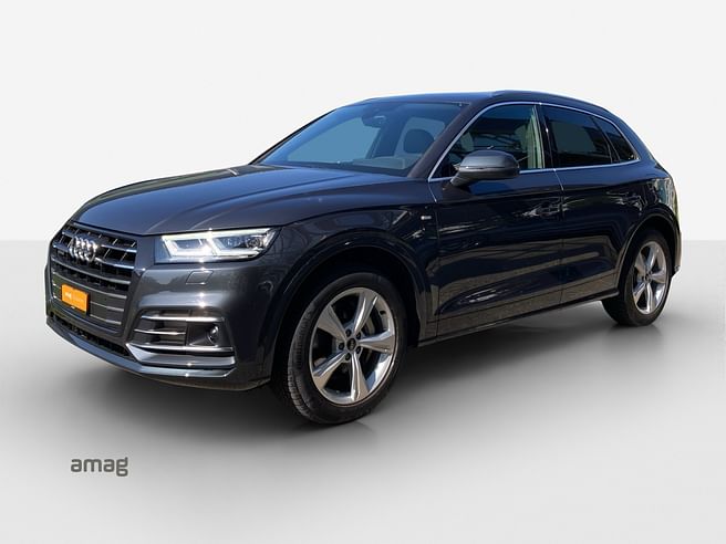 AUDI Q5 55 TFSI e sport